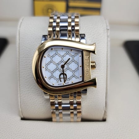 ساعة اقنر تقليد درجة اولى مع علبه انيقة