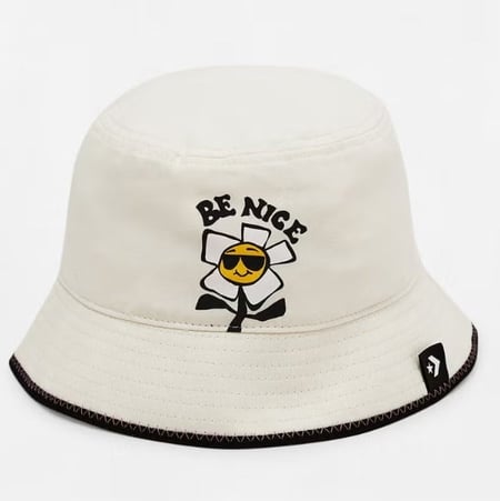 قبعه بطبعة للجنسين من كونفرس