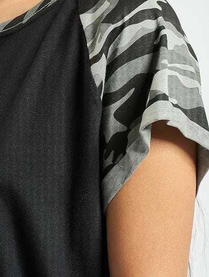 تي شيرت راجلان متباين للنساء من اوربان كلاسيكس size-L