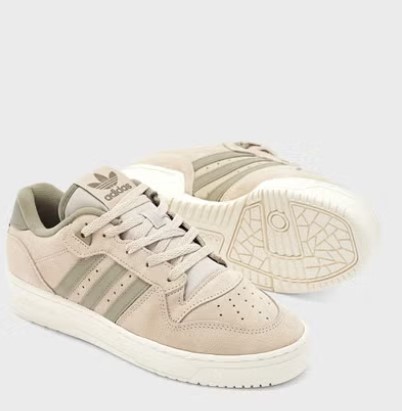 حذاء كاجوال للرجال من اديداس size-44 EU