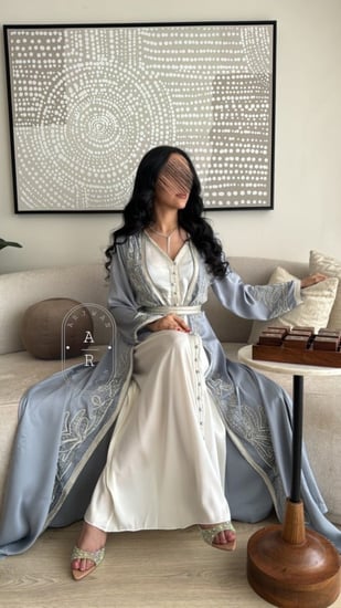 قفطان مغربي مطرز فخم