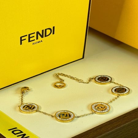 اسورة نسائية ماركة فندي FENDI