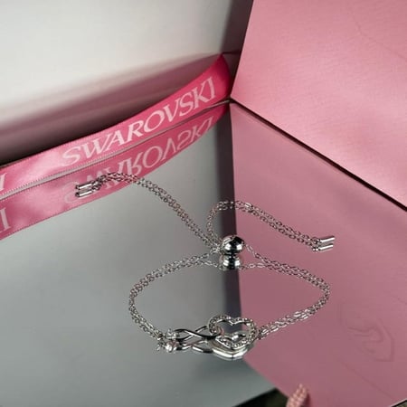 اسورة انيقة سواروفسكي SWAROVSKI