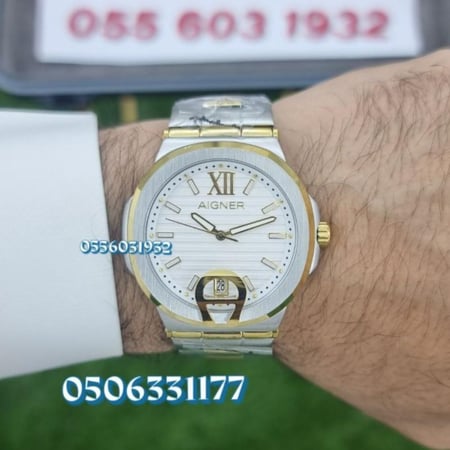 ساعة اقنر تافيانو