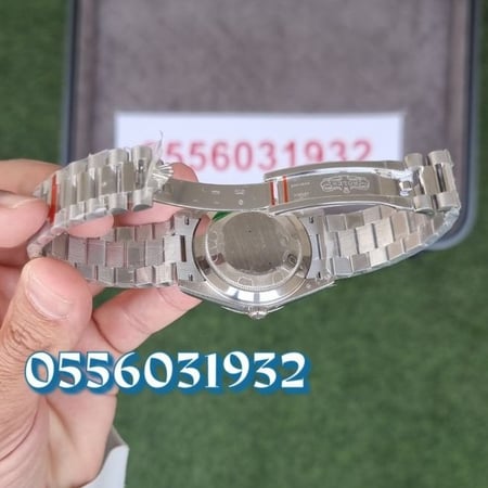 ساعة رولكس داي ديت أخضر أرقام عربي