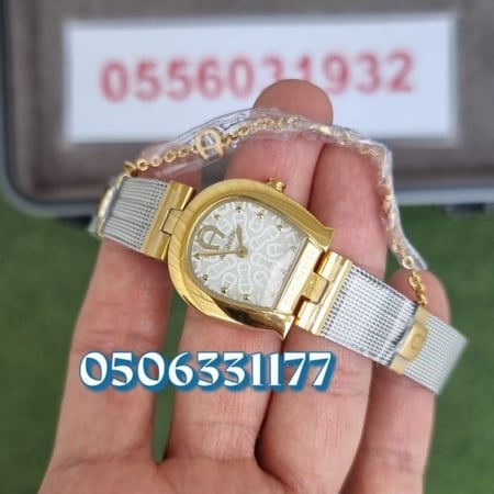 ساعات اقنر نسائية