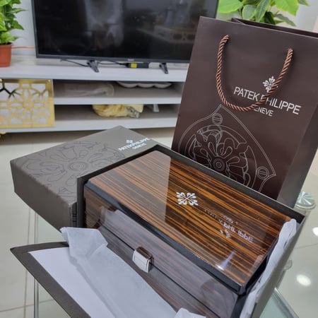 علبة باتك فيليب