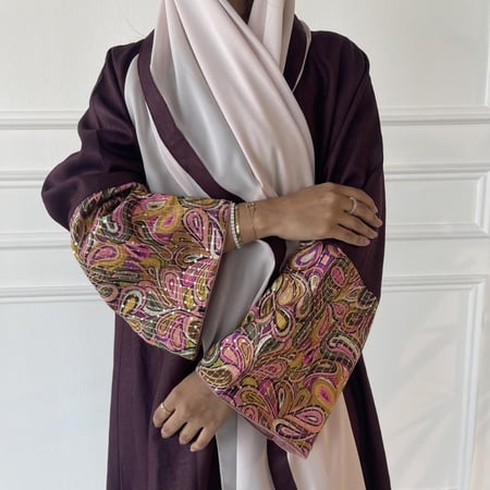 عباية لينن مع قطن مطرز | عودي