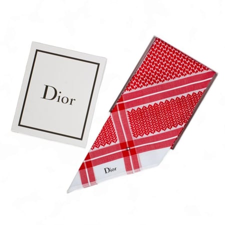 شماغ ديور كاجوال