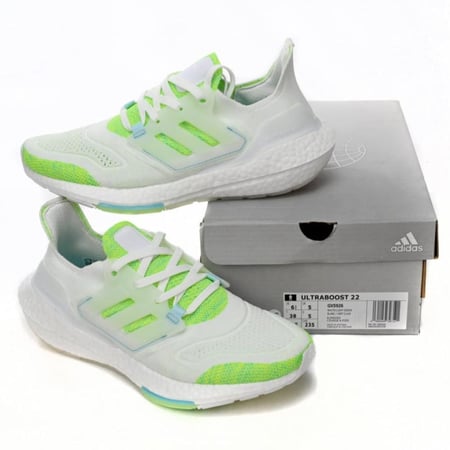 Adidas Ultra Boost 22