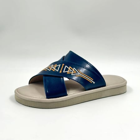 نعال شرقي مطرز