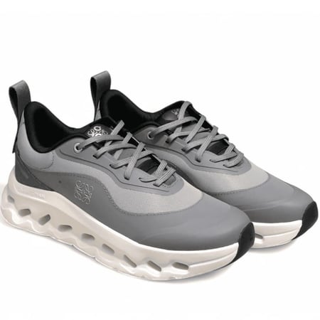 حذاء ON Cloudtilt