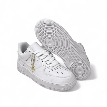 حذاء NIKE & LOUIS VUITTON