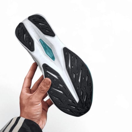 Brooks Hyperion Max 2