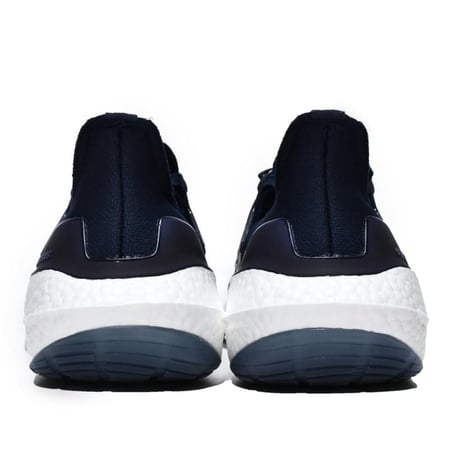 Adidas Ultra Boost 22