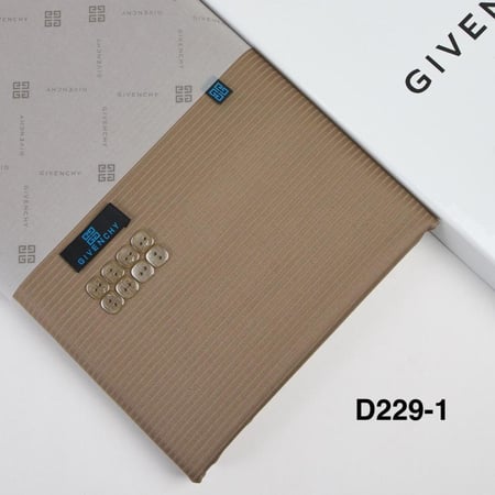 قماش جيفنشي شتوي مقلم