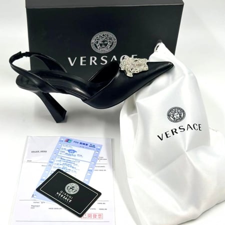 حذاء نسائي VERSACE
