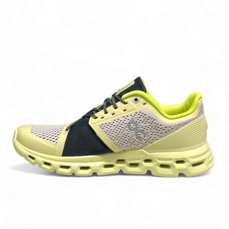 حذاء On Cloudstratus