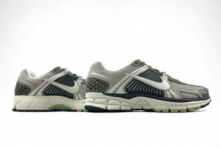 Nike Air Zoom Vomero 5