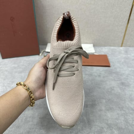 كاجوال Loro Piana