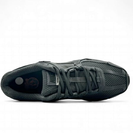 Nike Air Zoom Vomero 5