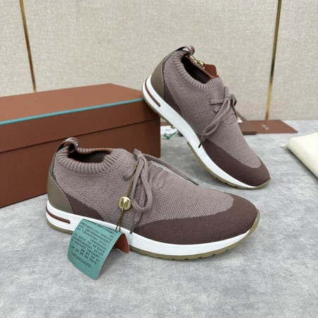 كاجوال Loro Piana