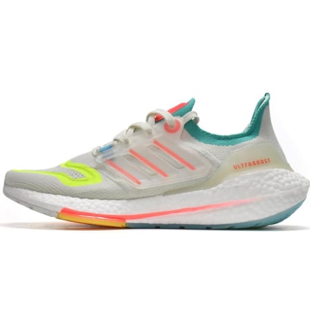 Adidas Ultra Boost 22