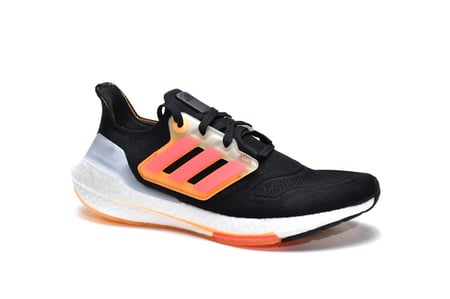 Adidas Ultra Boost 22