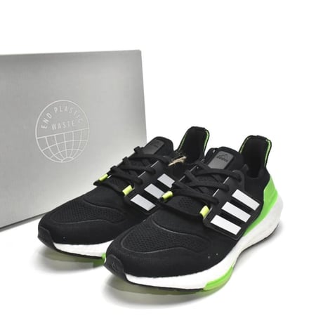 Adidas Ultra Boost 22