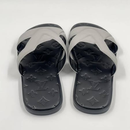 نعال LOUIS VUITTON