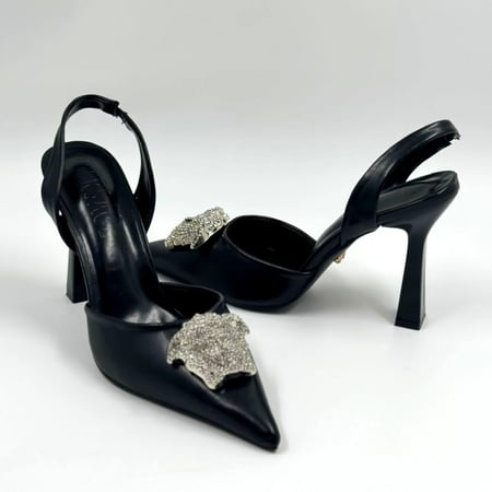 حذاء نسائي VERSACE