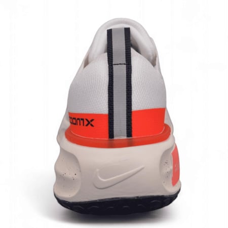 Zoom X Invincible Run FK 3