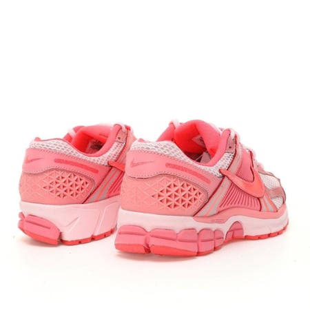 Nike Air Zoom Vomero 5