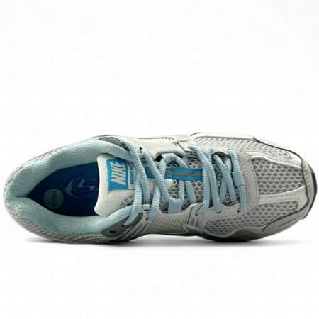 Nike Air Zoom Vomero 5