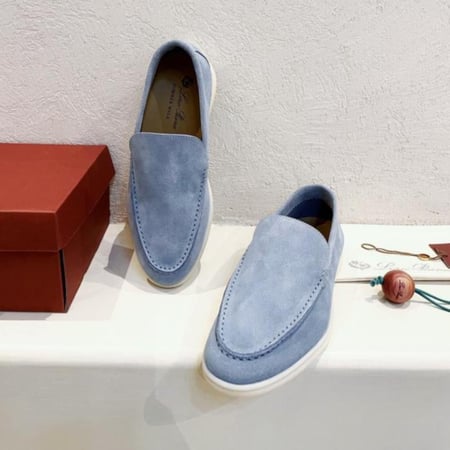 كاجوال Loro Piana