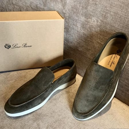 كاجوال Loro Piana