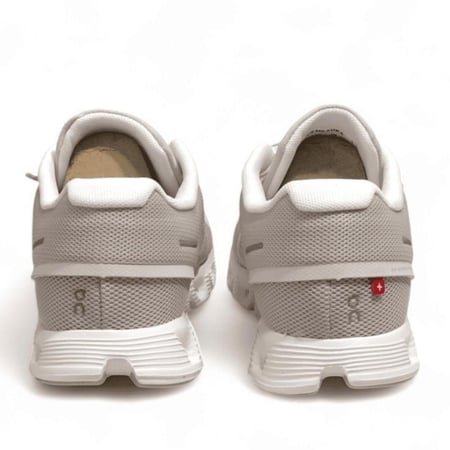 حذاء On Cloud x5