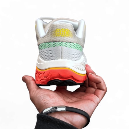 1080V13 نيوبالانس