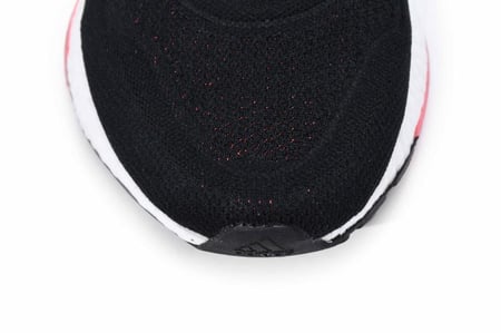 الترابوست Adidas Ultra Boost