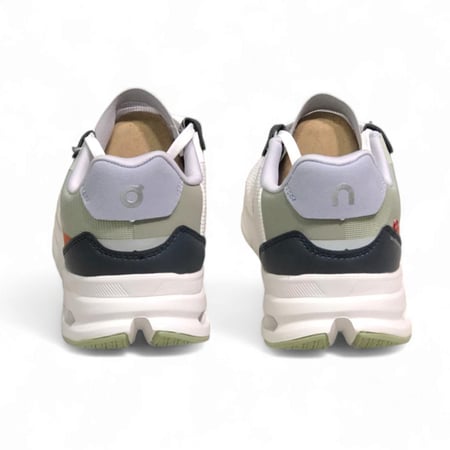 حذاء  On Cloudrift