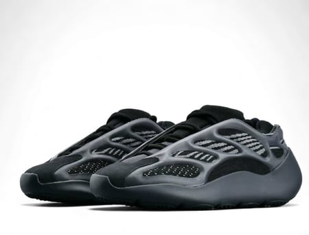 كاجوال 700 الفا v3