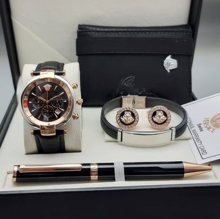 طقم فيرزاتشي رجالي