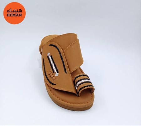 حذاء شرقي مطرز رجالي هيمان