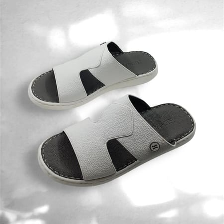 حذا رجالي طبي جديد