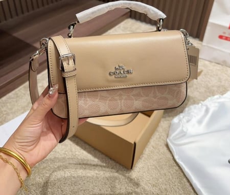 شنطه كوتش| coach