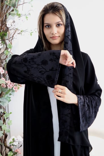 Black tone abaya