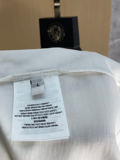 تي شيرت ماركات متنوعة