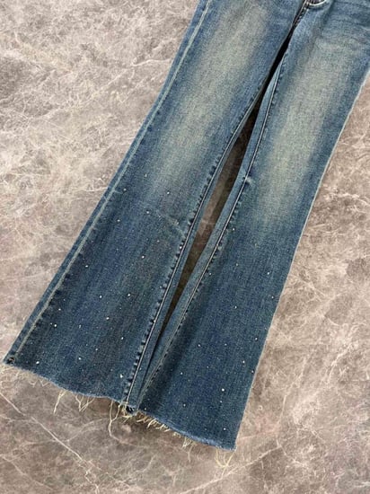 جينز ماركة Miumiu