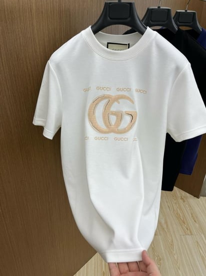 تي شيرت ماركة D&G