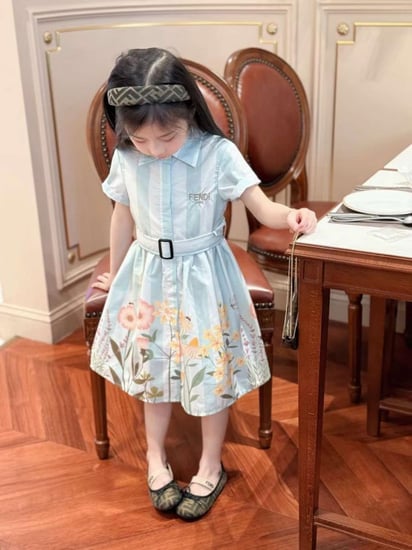 فساتين اطفال متنوعة ماركة Fendi